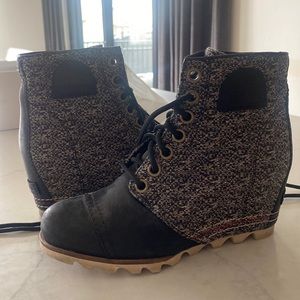 SOREL Joan Of Arctic Wedge Bootie